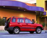 Chevrolet Tracker 2000 года